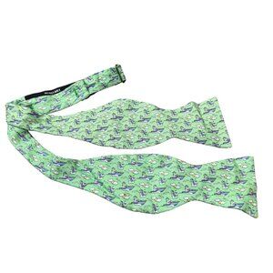 Vineyard Vines Green Blue Yacht Boat Print Silk Bow Tie Mens Preppy Nautical